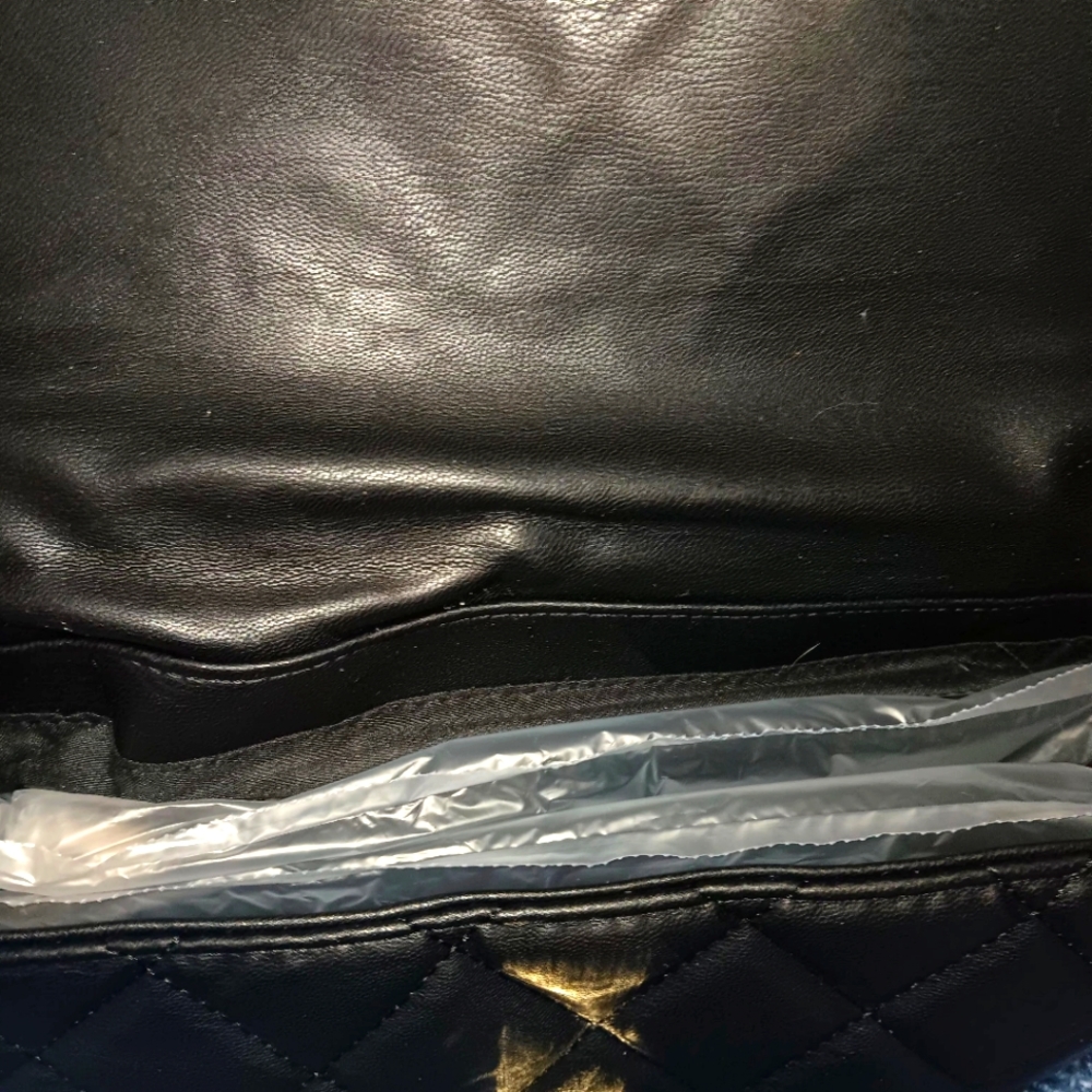 Black purse